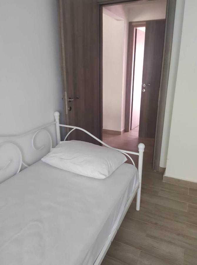 Iliana Διαμέρισμα Kallithea  Εξωτερικό φωτογραφία